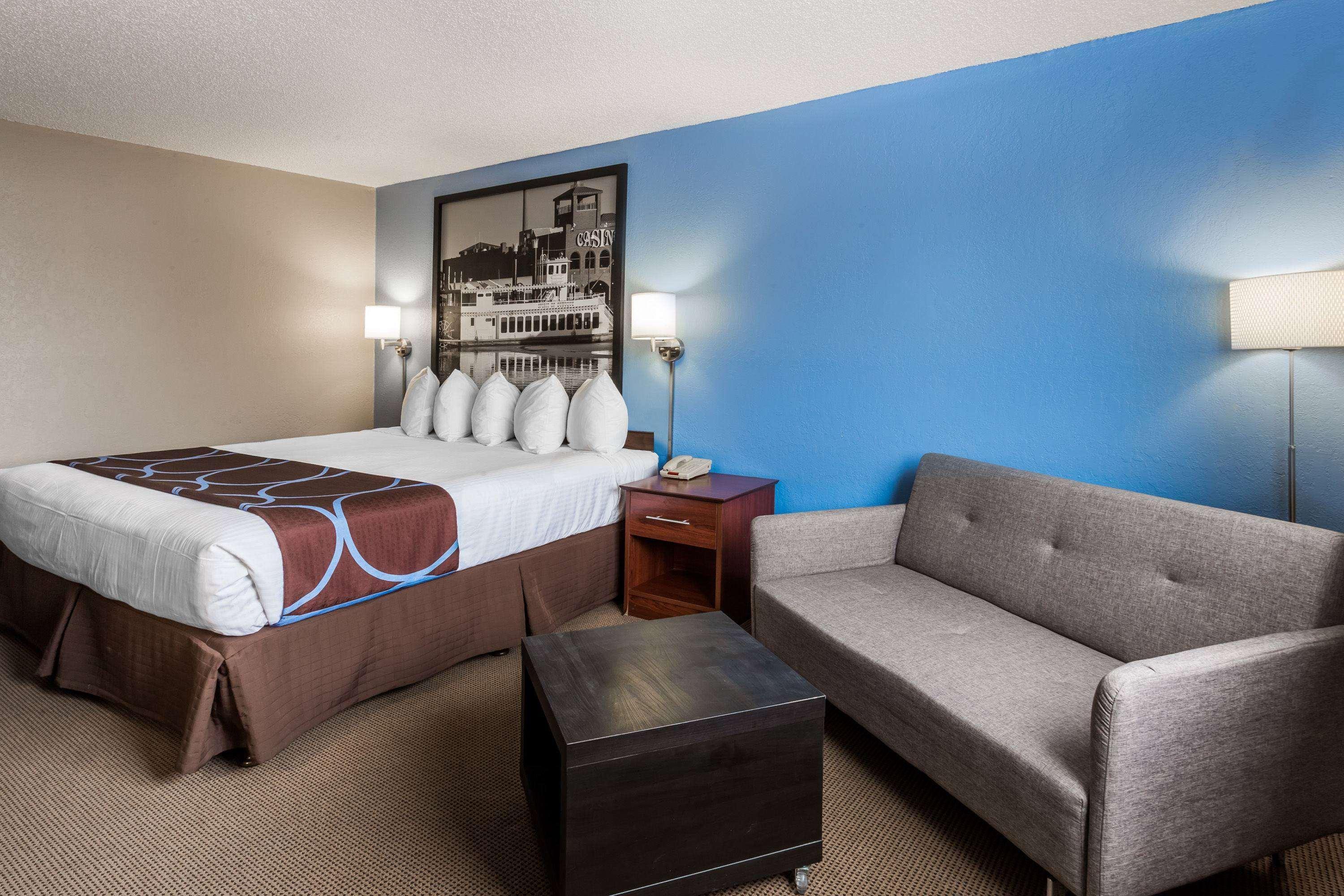 Super 8 By Wyndham Dubuque Motel Dış mekan fotoğraf