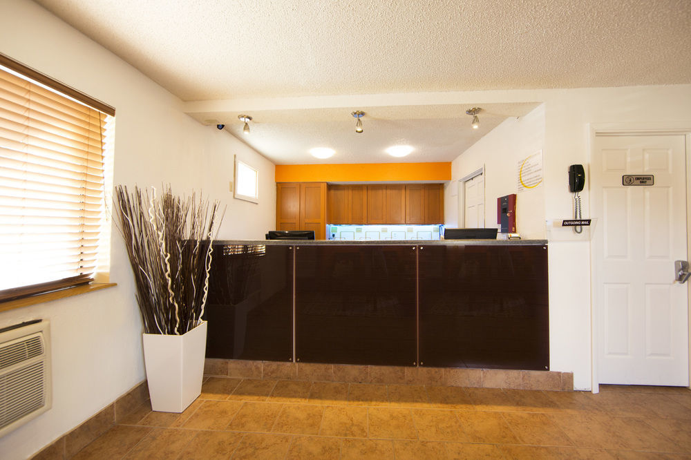 Super 8 By Wyndham Dubuque Motel Dış mekan fotoğraf